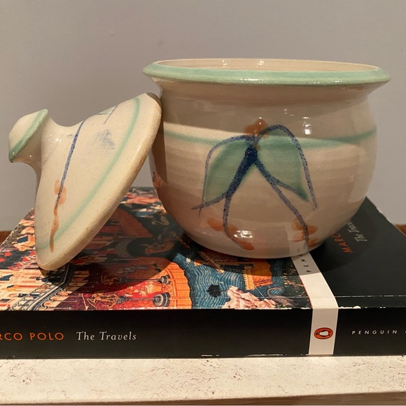 Hand Painted Ceramic Sugar Dish - Picture 10 of 12